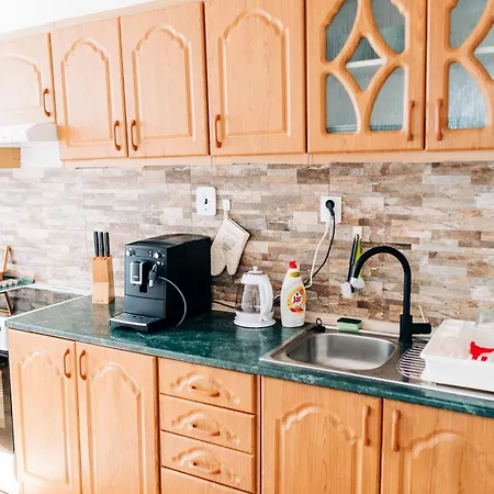 Castle Village منزل ريفي Krásnohorské Podhradie